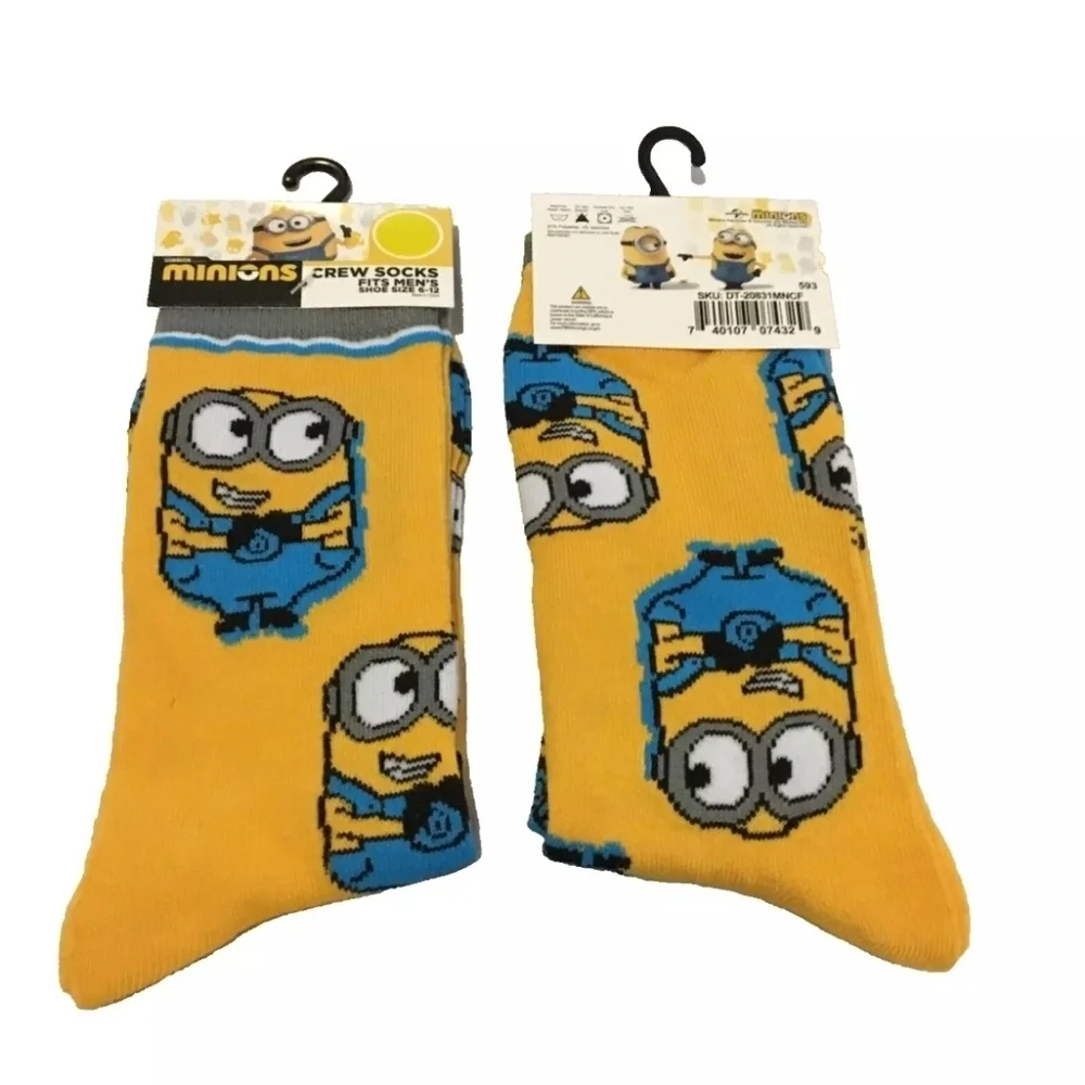 4/$25 Minions Novelty Crew Socks Unisex Gender Neutral New - Picture 1 of 5